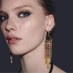 NWT Zara Gold Beaded Boho Fringe Drop Earrings With Cascade Chains & Pink Beads